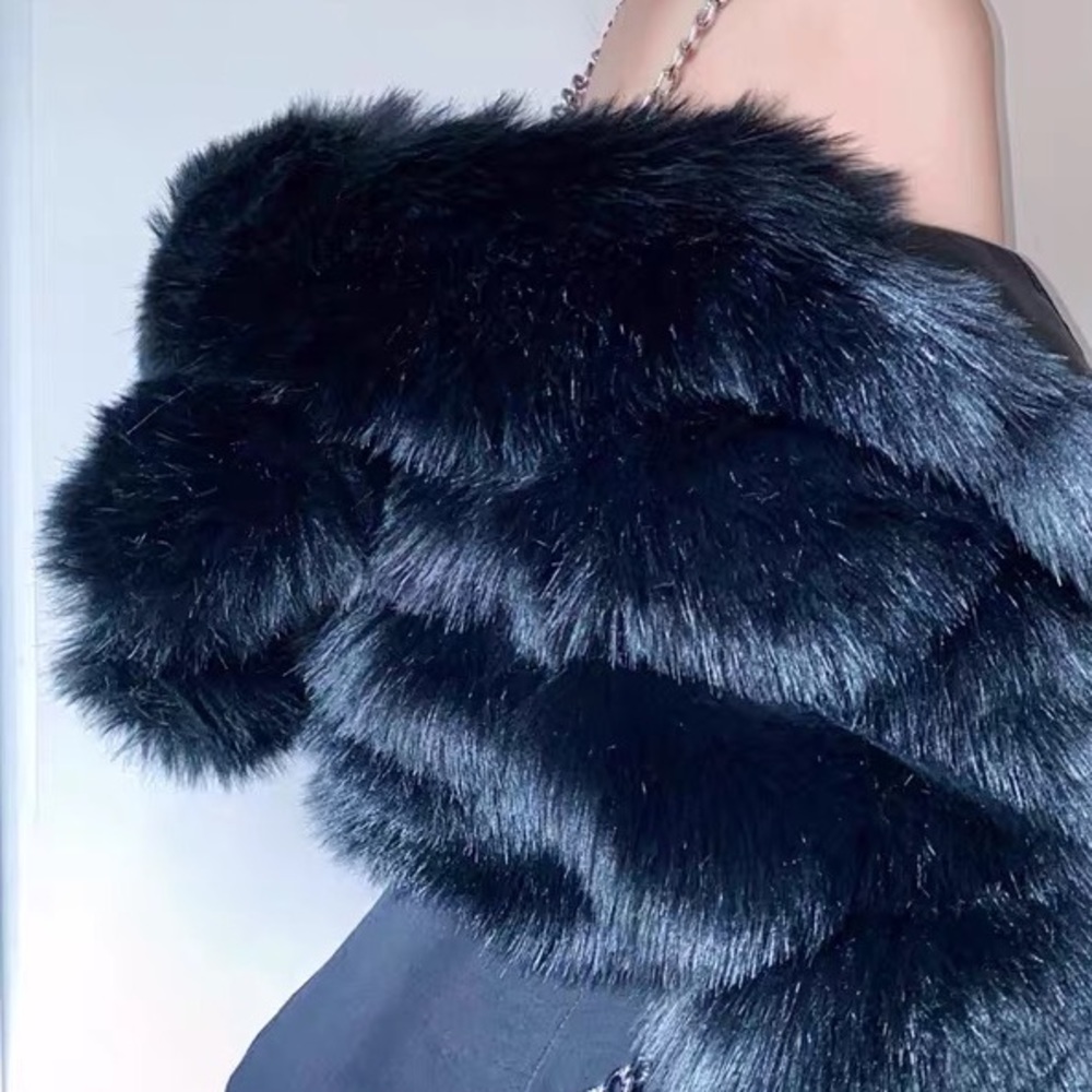 High Quality Vegan Fur Short Coat - Gem